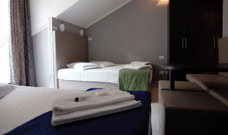 New Generation Hostel Florence Center Excellent Location The Right Alternative To Luxury Hotels A Few Steps From The Ponte Vecchio Surrounded By Restaurants And Clubs And Offers Opportunities For Shopping Free Wi-Fi Kitchen Garden Zewnętrze zdjęcie