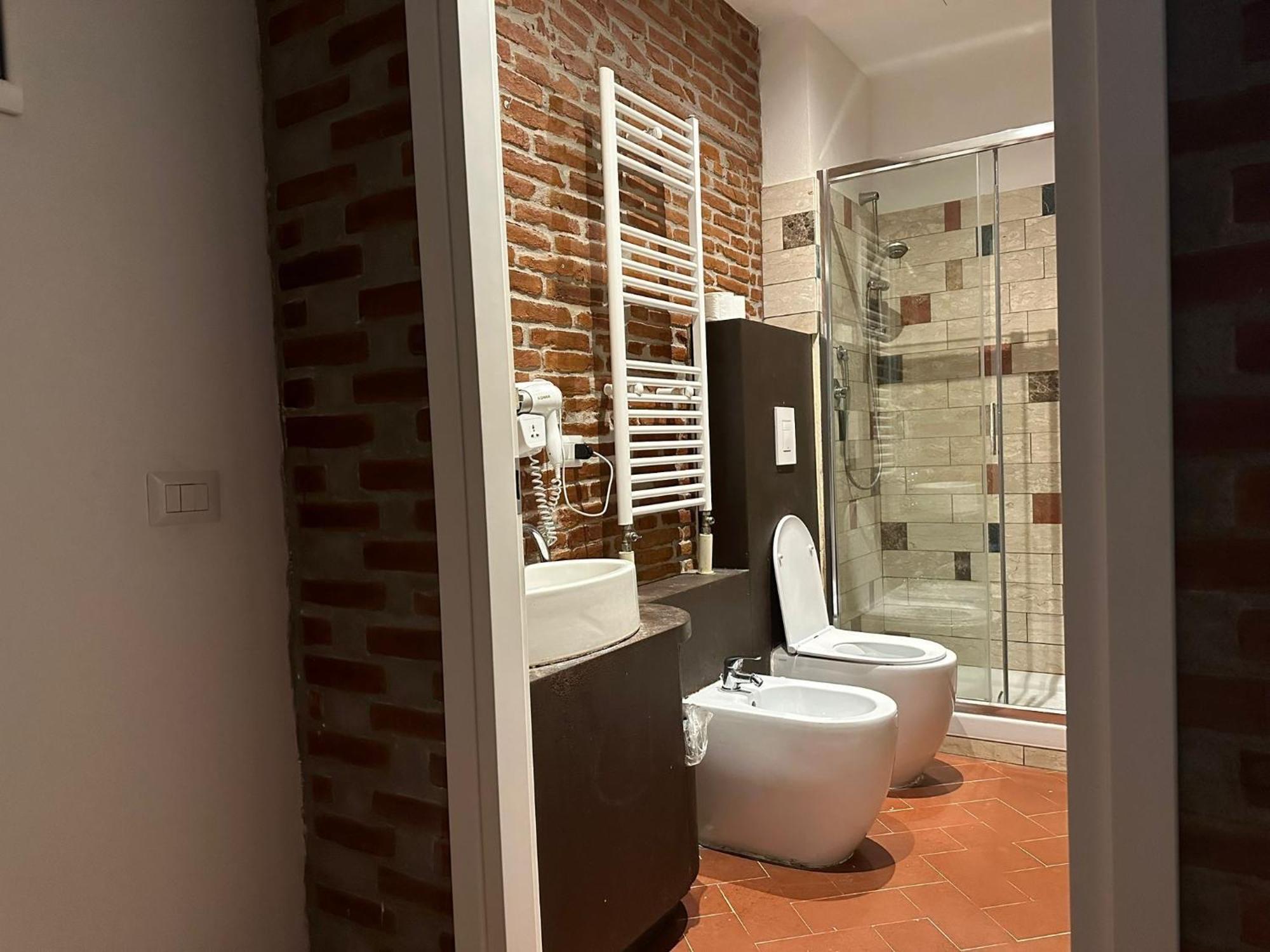 New Generation Hostel Florence Center Excellent Location The Right Alternative To Luxury Hotels A Few Steps From The Ponte Vecchio Surrounded By Restaurants And Clubs And Offers Opportunities For Shopping Free Wi-Fi Kitchen Garden Zewnętrze zdjęcie